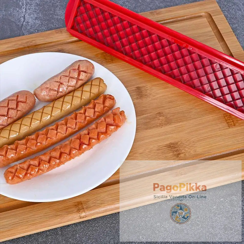 Cross - Groove Sausage & Hot Dog Slicer: Mesh di precisione accessorio ideale per la cucina. - red
