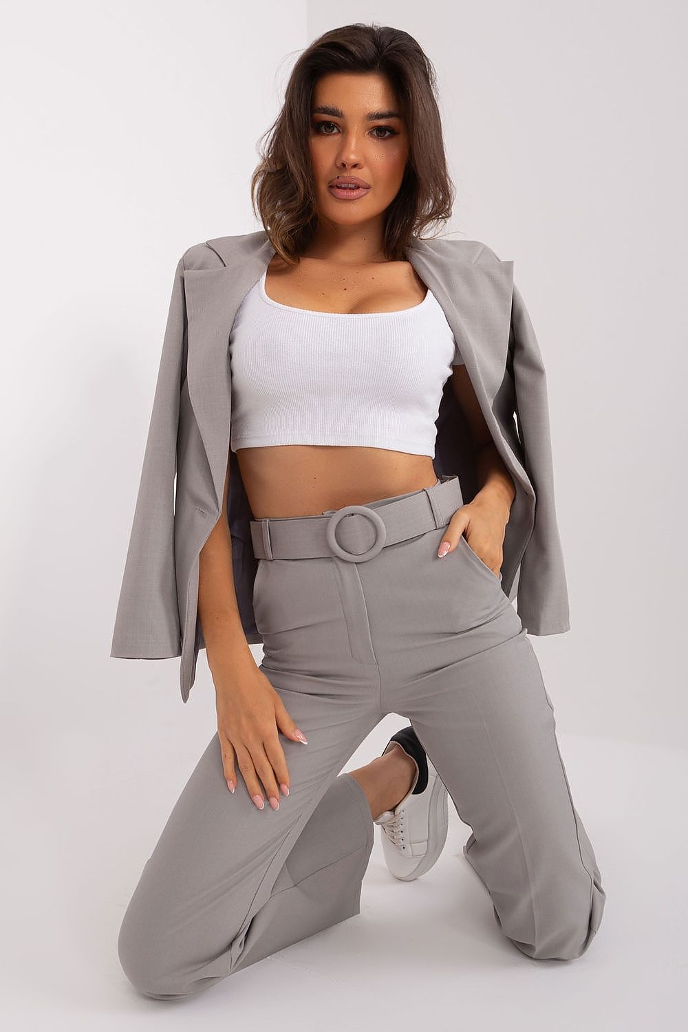  Pantaloni da donna model 192404 Italy Moda 