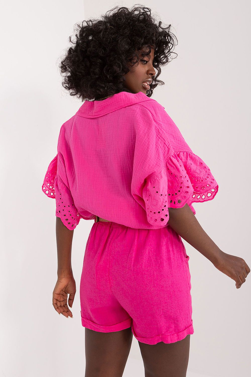  Pantaloncini model 196472 Italy Moda 