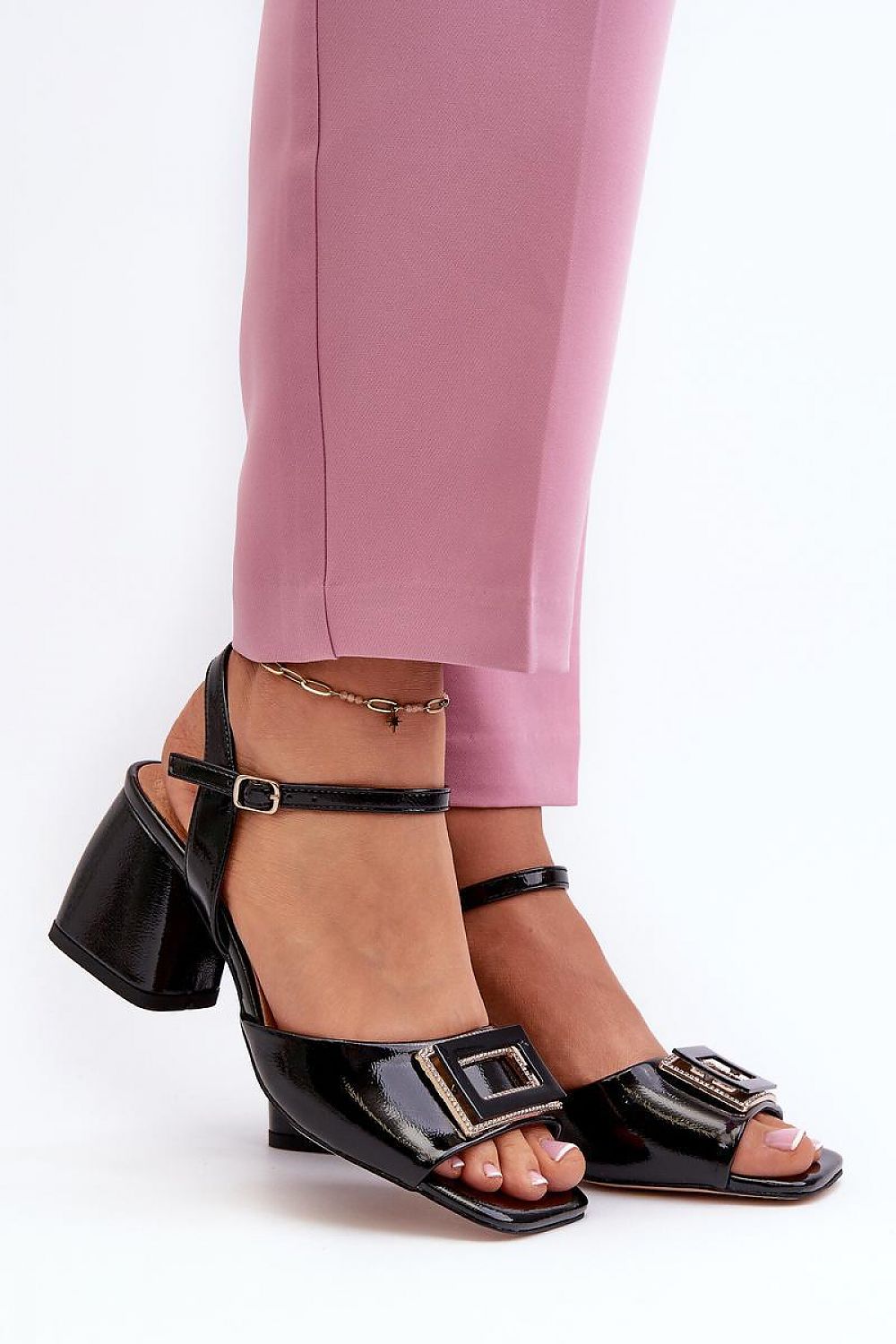  Sandali con tacco model 196646 Step in style 