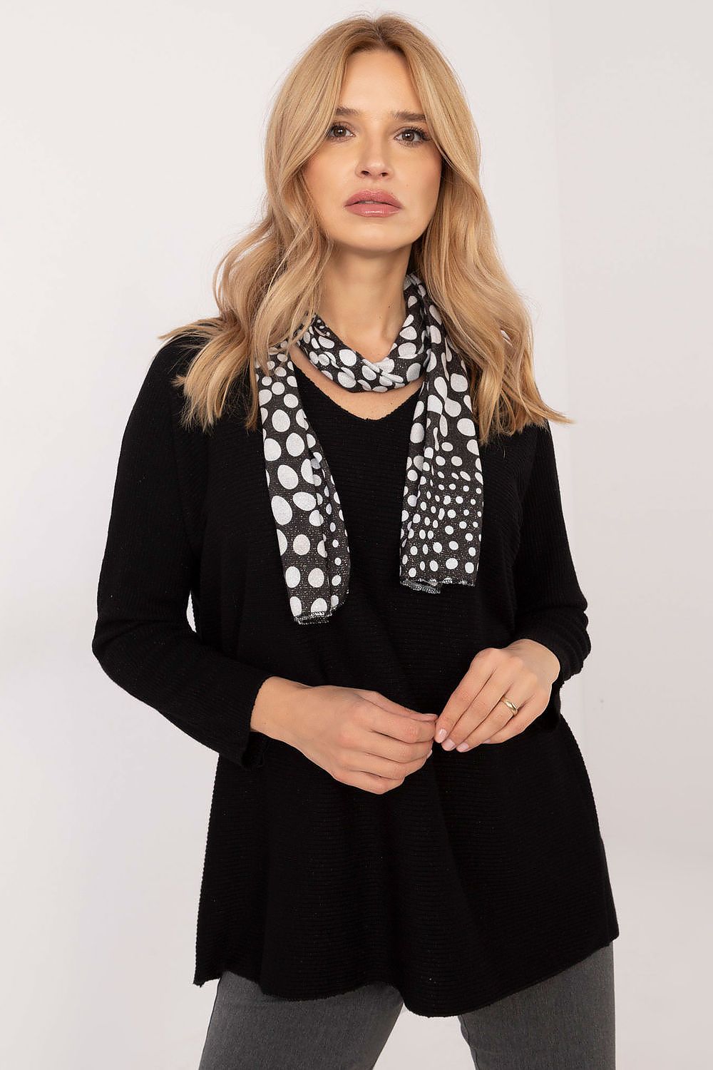  Maglione model 202908 Italy Moda 