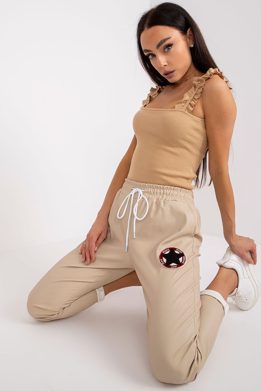  Pantaloni da donna model 166989 Italy Moda 