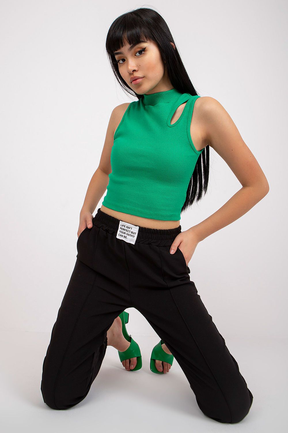  Pantaloni da donna model 167004 Italy Moda 