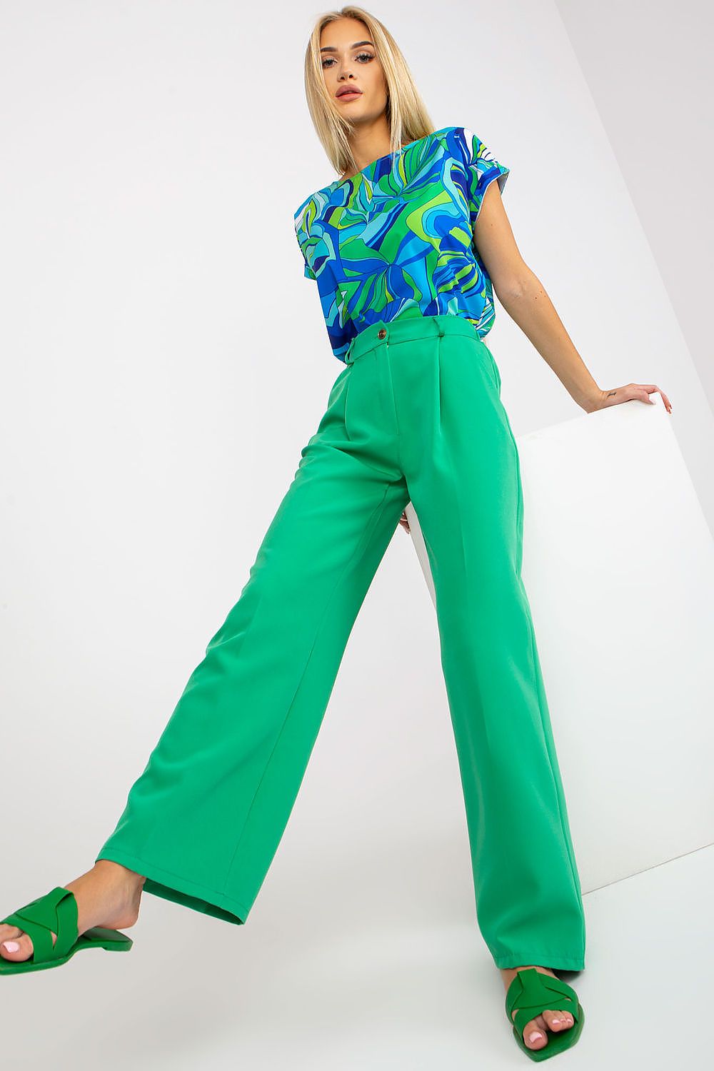 Pantaloni da donna model 167514 Italy Moda 